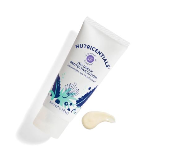 Nutricentials Day Dream Protective Lotion - texture